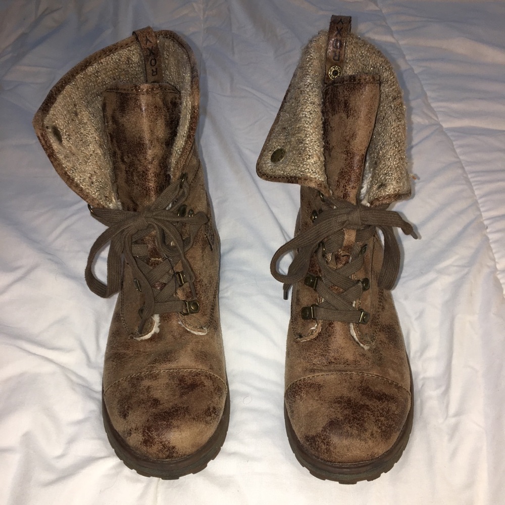 Roxy combat boots